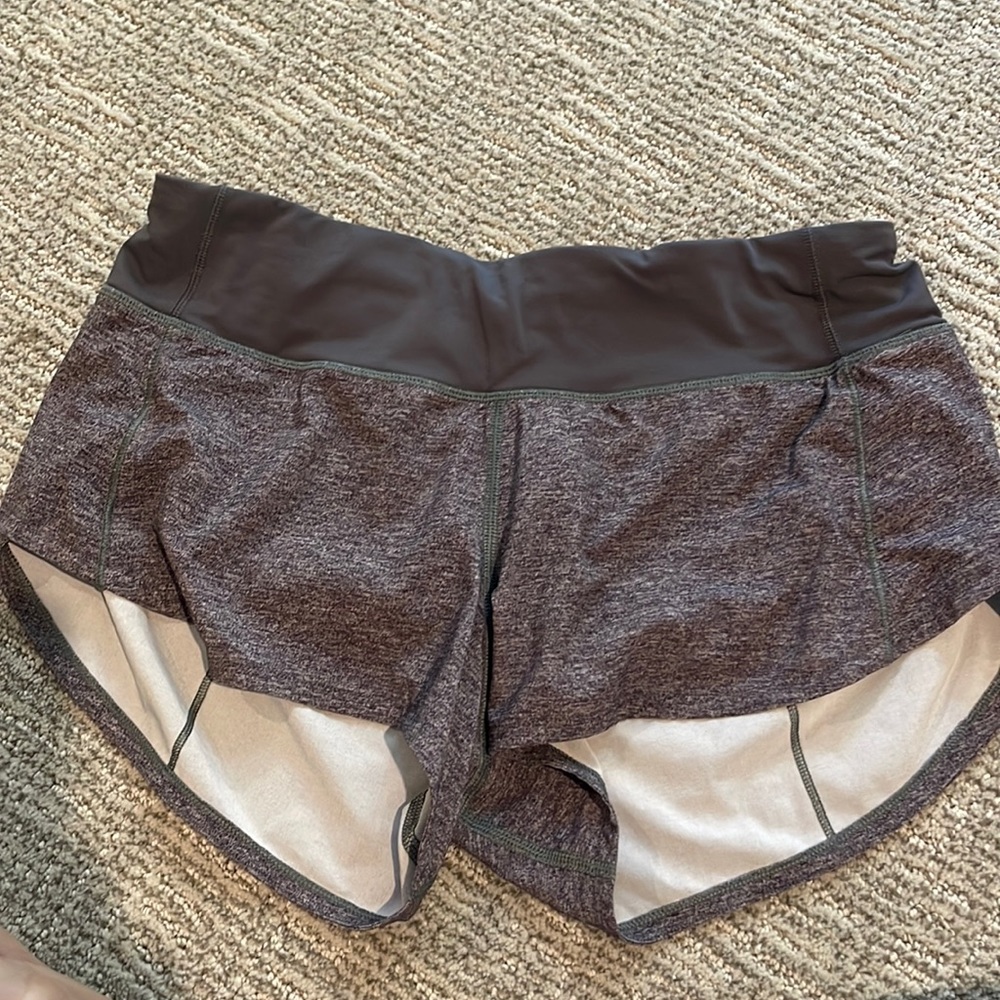 Gray Lululemon speed up short